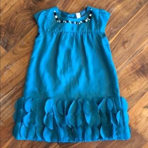 Adorable little girls dress